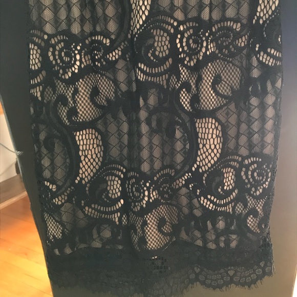 Black Crochet off the Shoulder dress Sz Small NWT - Picture 3 of 8